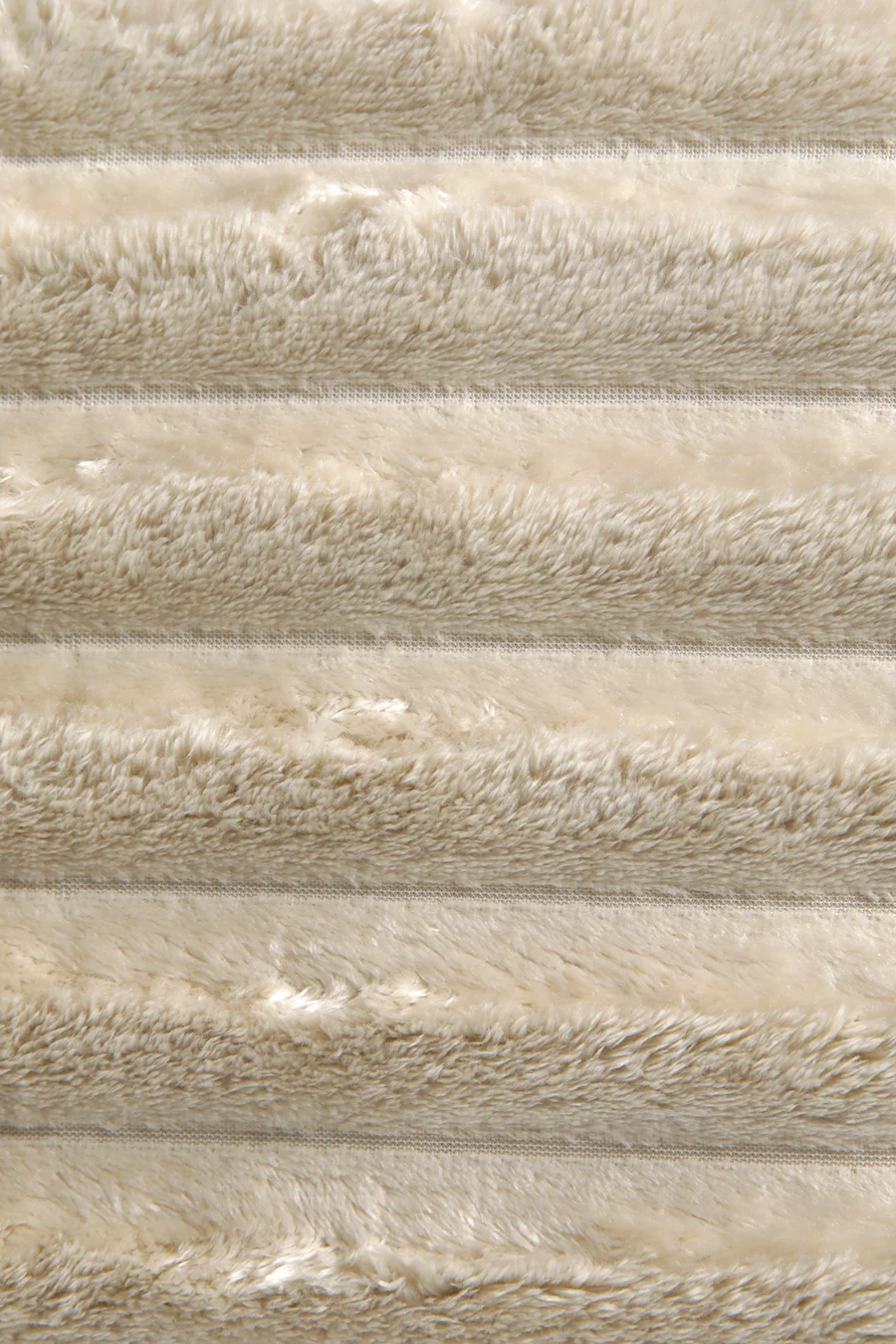 שמיכת פליז זוגית 200/220 ס"מ בעיצוב פסים | קנת קול - Image 2