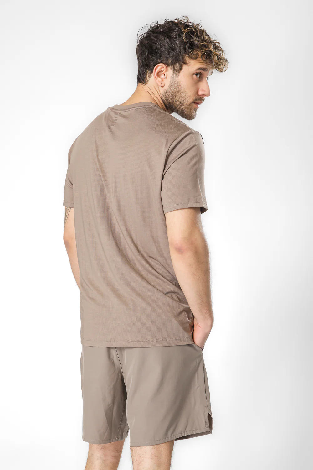 ווסט מחויט בצבע בז' - Image 3