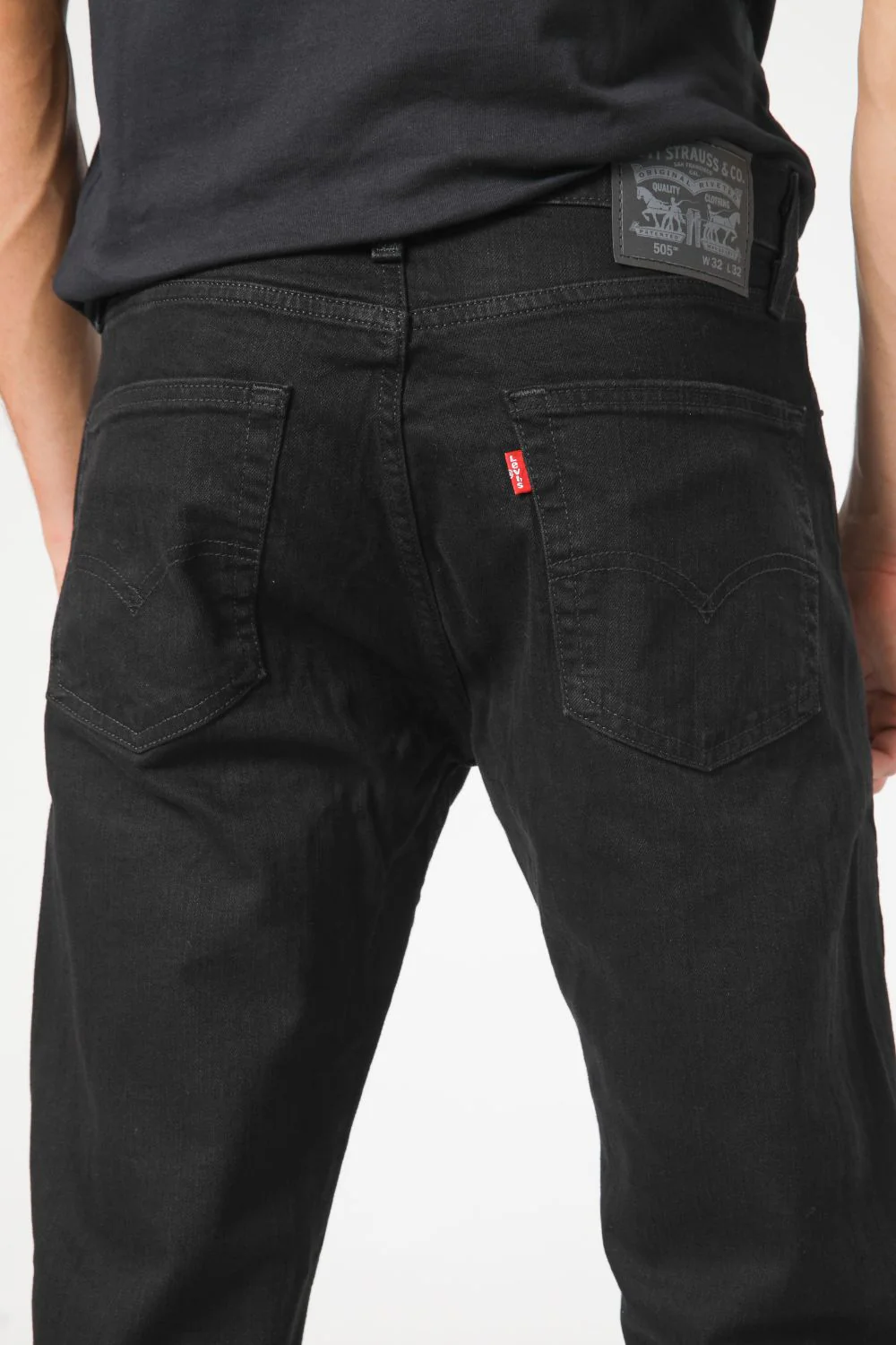 ג'ינס 505 REGULAR FIT שחור לגברים | ליווייס - Image 5
