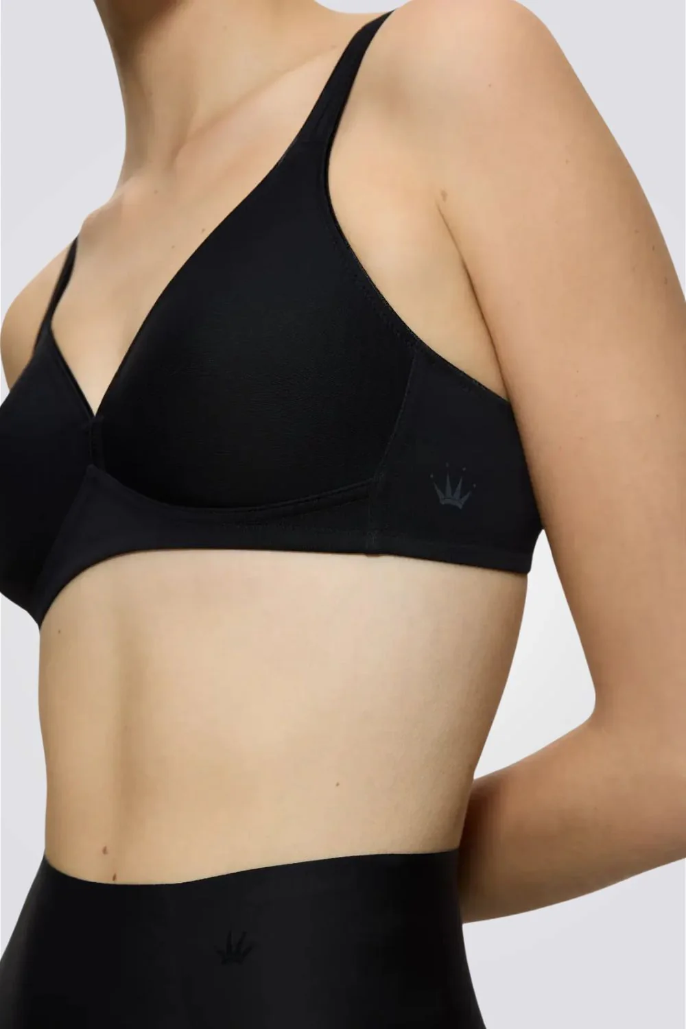 חזייה ללא ברזל Modern Soft cotton שחורה | טריומף - Image 3