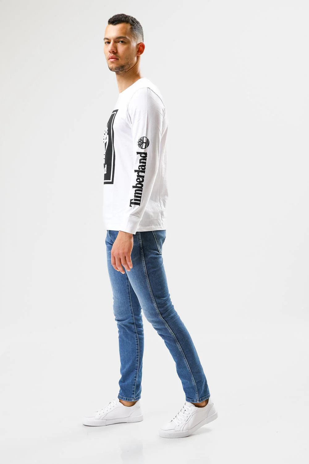 טישירט TEES בצבע לבן - Image 4