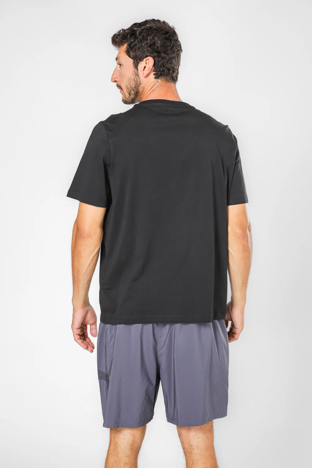 טי שירט ESS Puma Logo Tee לגברים - Image 3