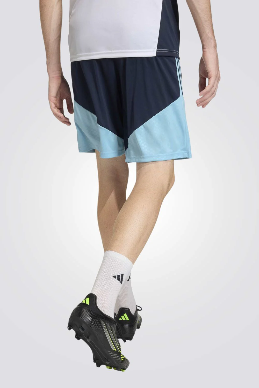 מכנסי ספורט Argentina 26 Tiro Training Shorts לגברים | אדידס - Image 4