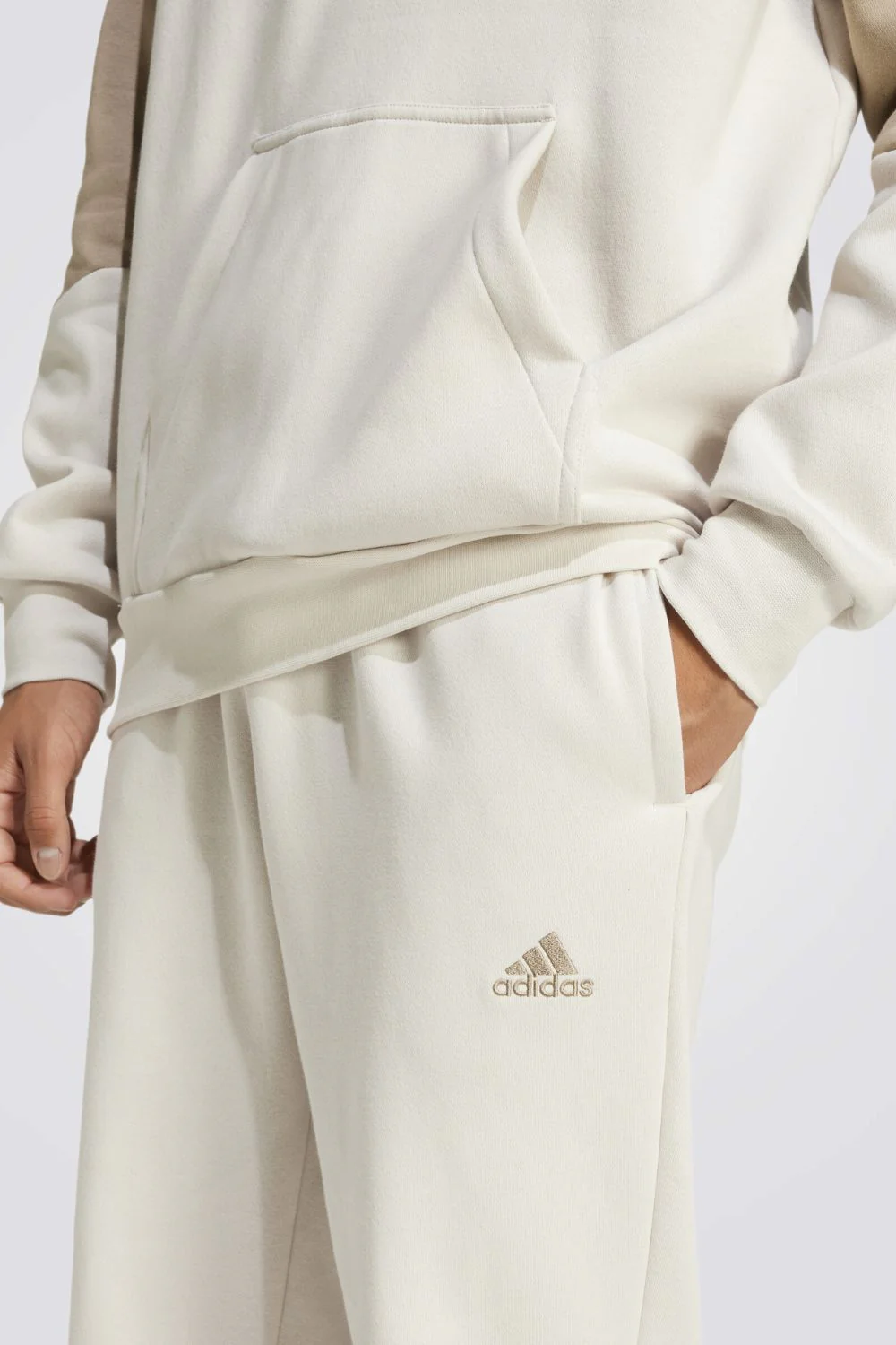 חליפת ספורט FLEECE COLORBLOCK לגברים - Image 4