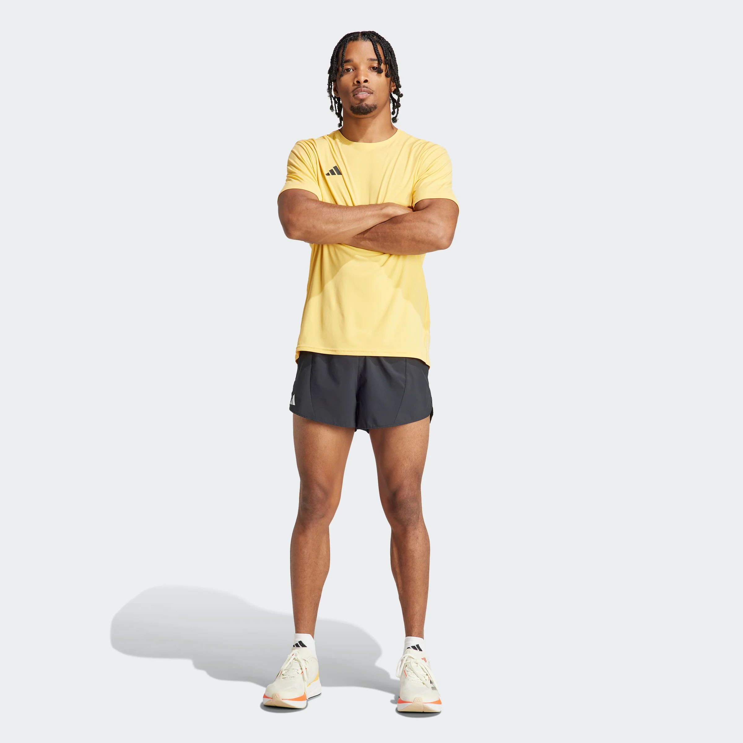 מכנסיים קצרים לגברים ADIZERO ESSENTIALS בצבע שחור - Image 4