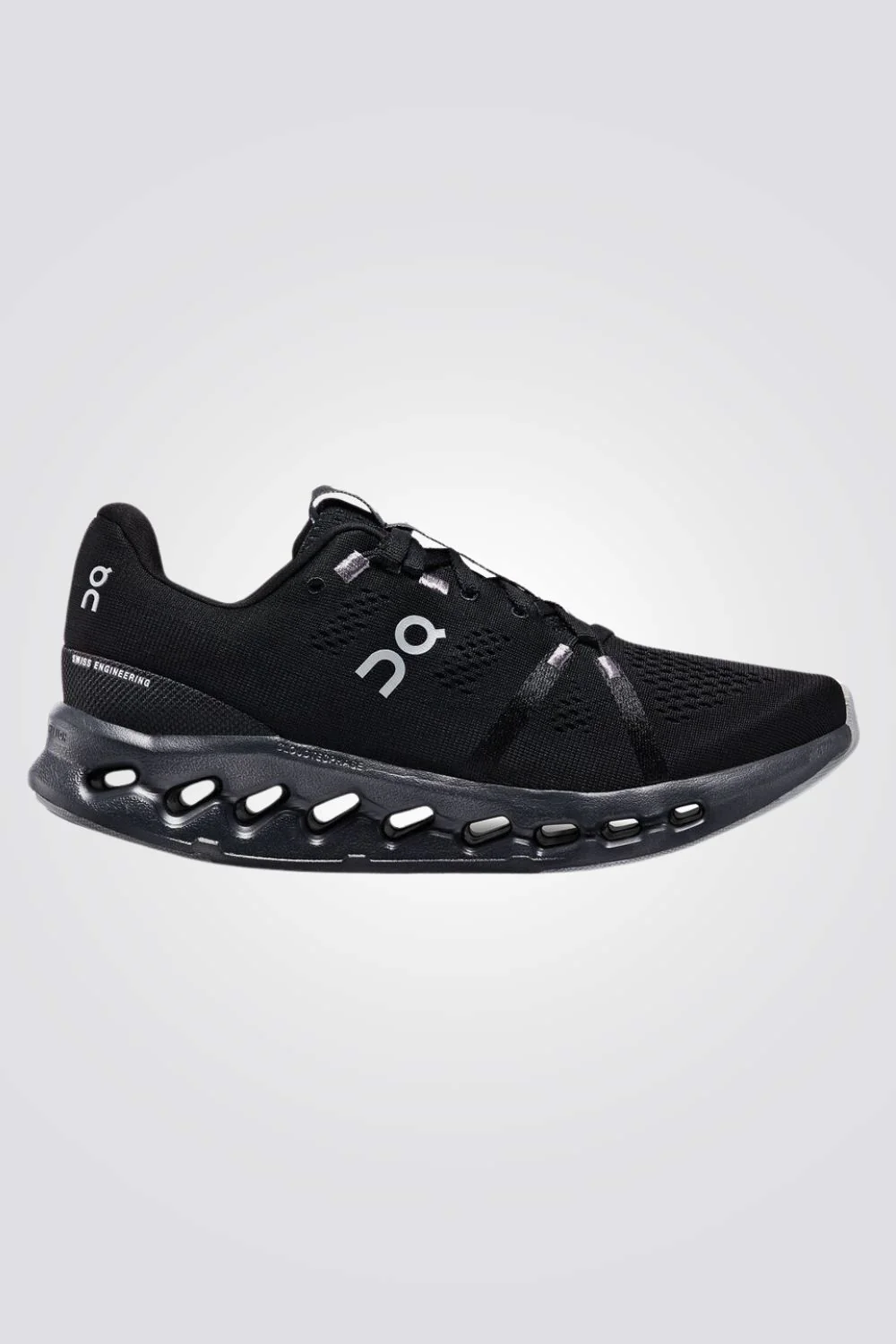 נעלי ספורט לנשים Cloudsurfer All Black בצבע שחור