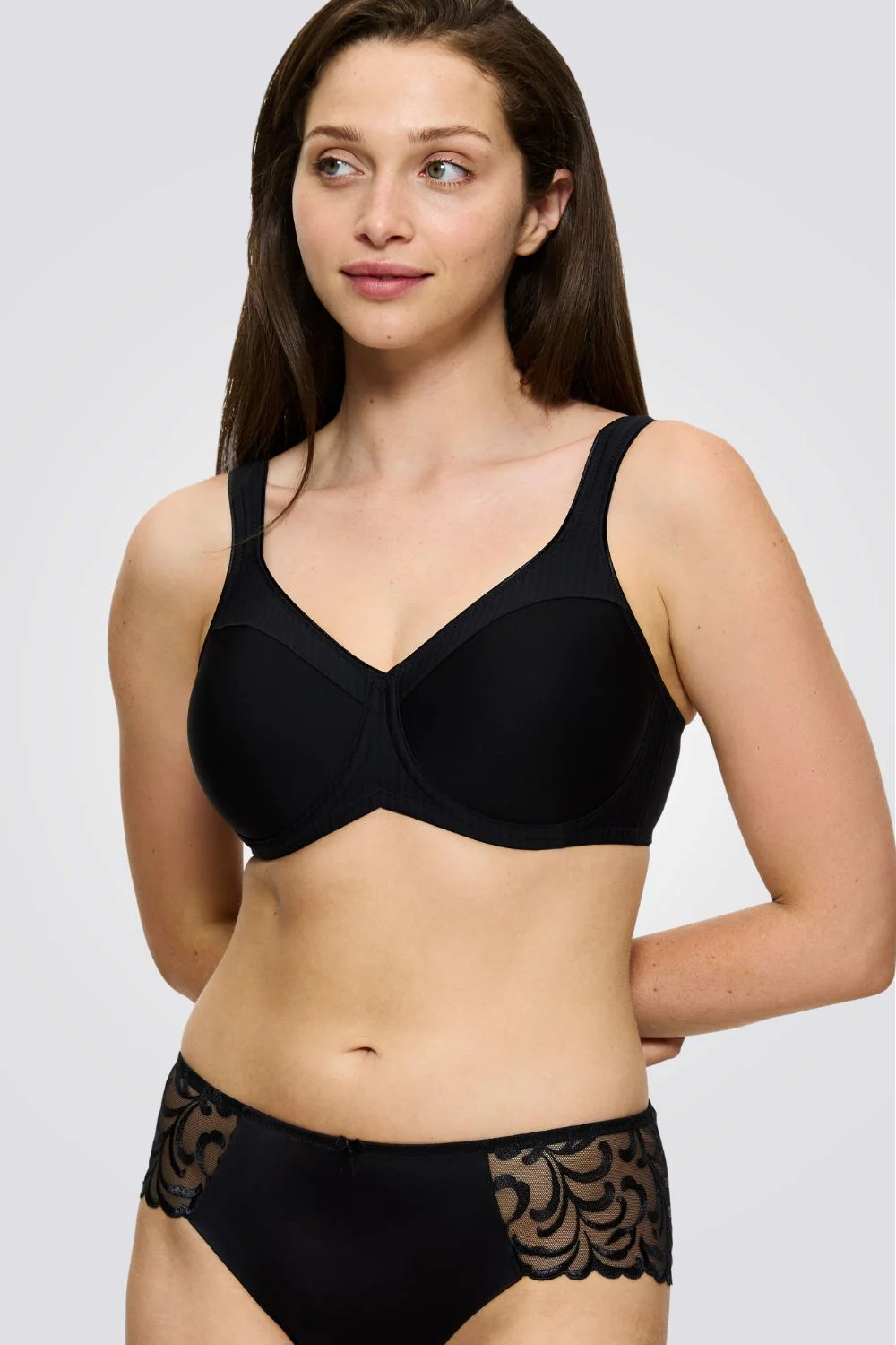 חזיית מינימייזר Modern Soft cotton W01 צבע שחור | טריומף