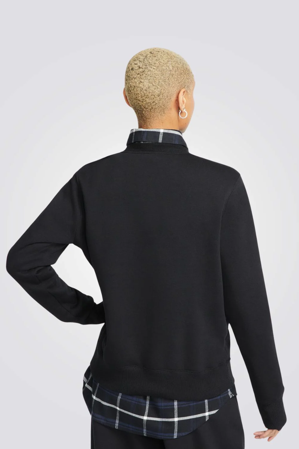 סווטשירט SPORTSWEAR PHOENIX FLEECE בצבע שחור - Image 2