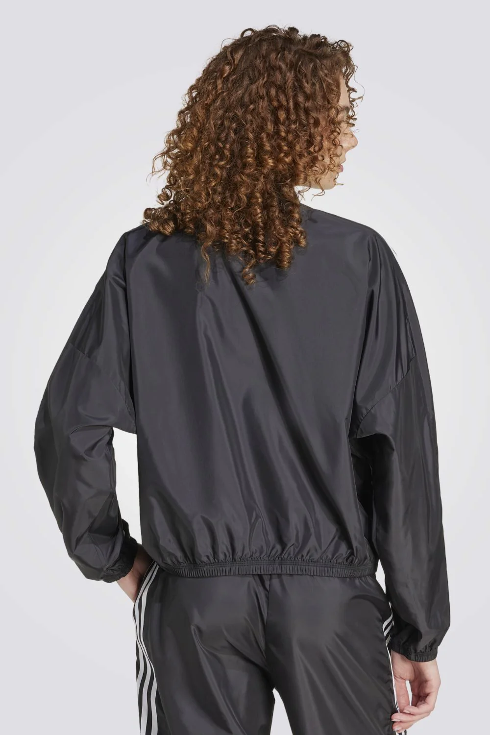 סווטשירט לנשים Tiro Cut 3-Stripes בצבע שחור - Image 2