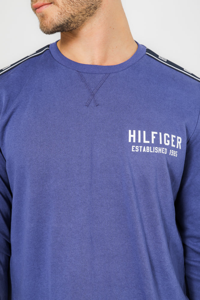 חולצה ארוכה לגברים LOUNGE CREWNECK בצבע כחול | טומי הילפיגר - Image 3