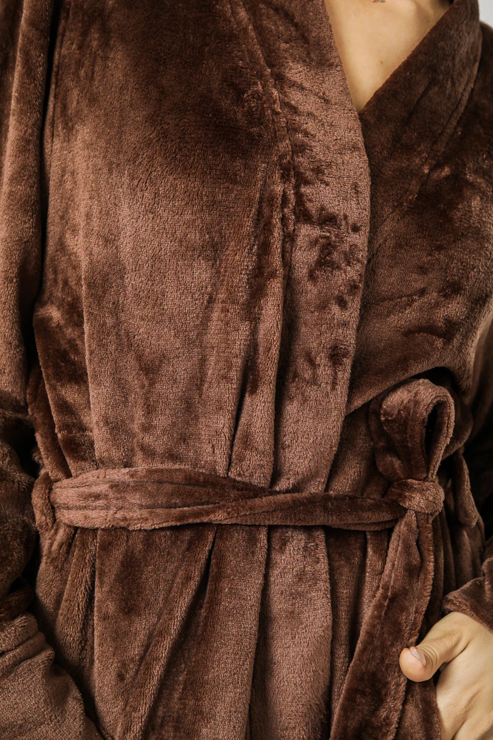 חלוק פלאפי לנשים בצבע חום שוקולד - Image 5