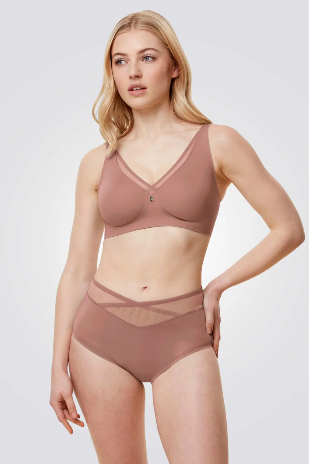 חזיית מינימייזר True Shape Sensation N01 בצבע ורוד