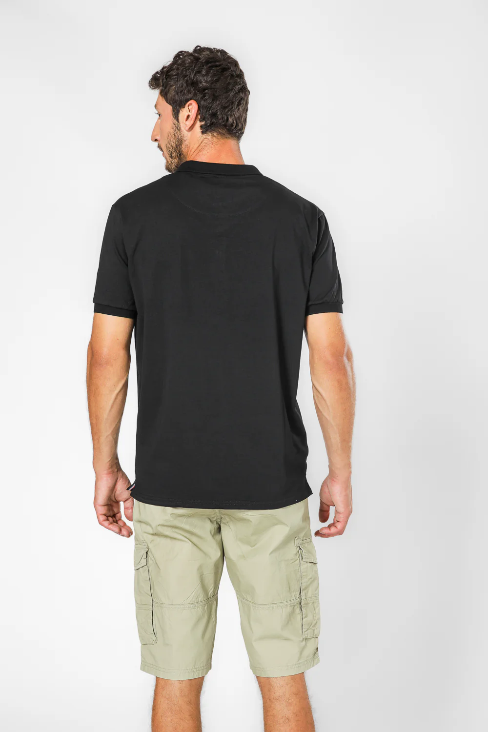 חולצת פולו קצרה לגברים - Image 29