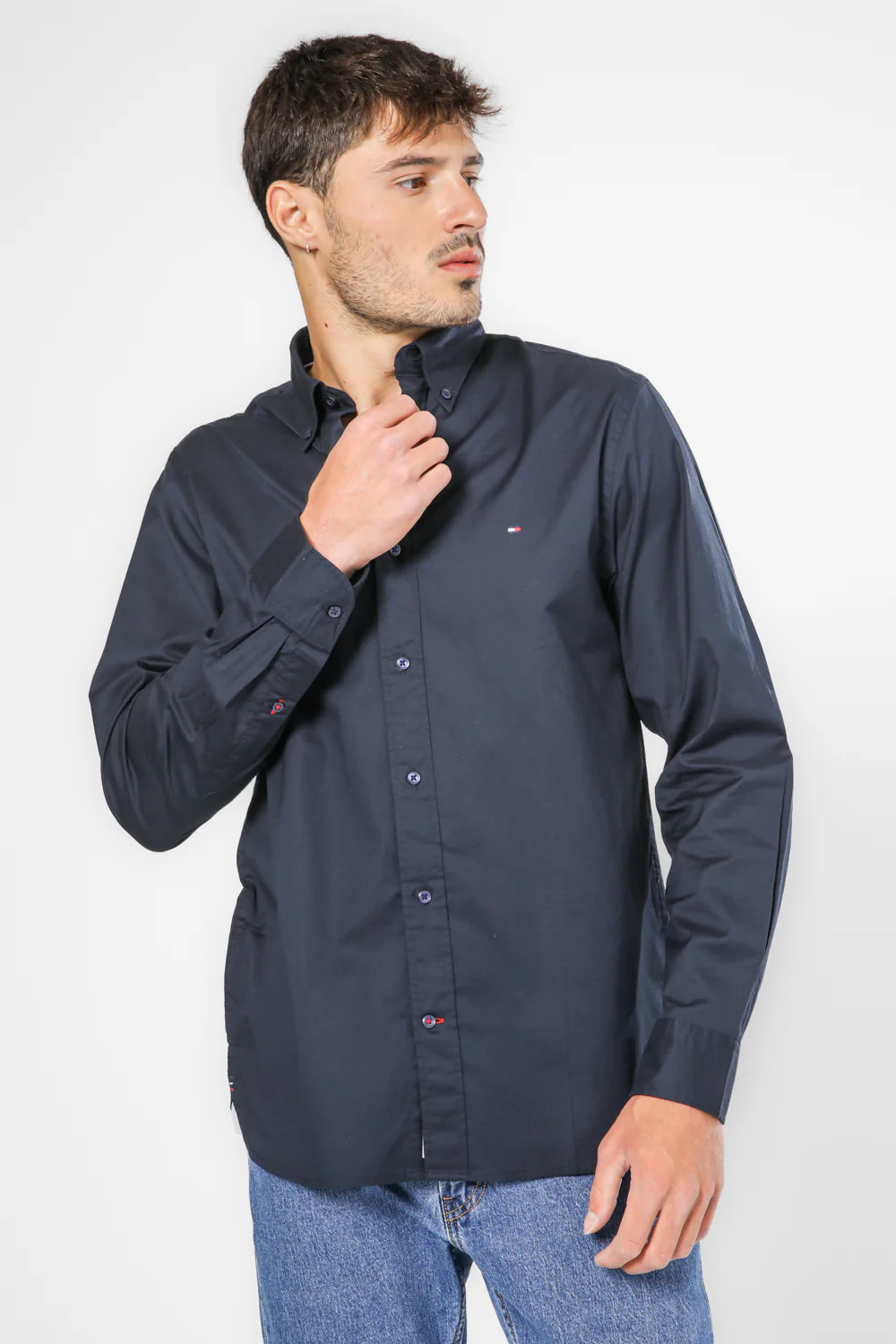 מכופתרת FLEX POPLIN בצבע כחול - Image 2