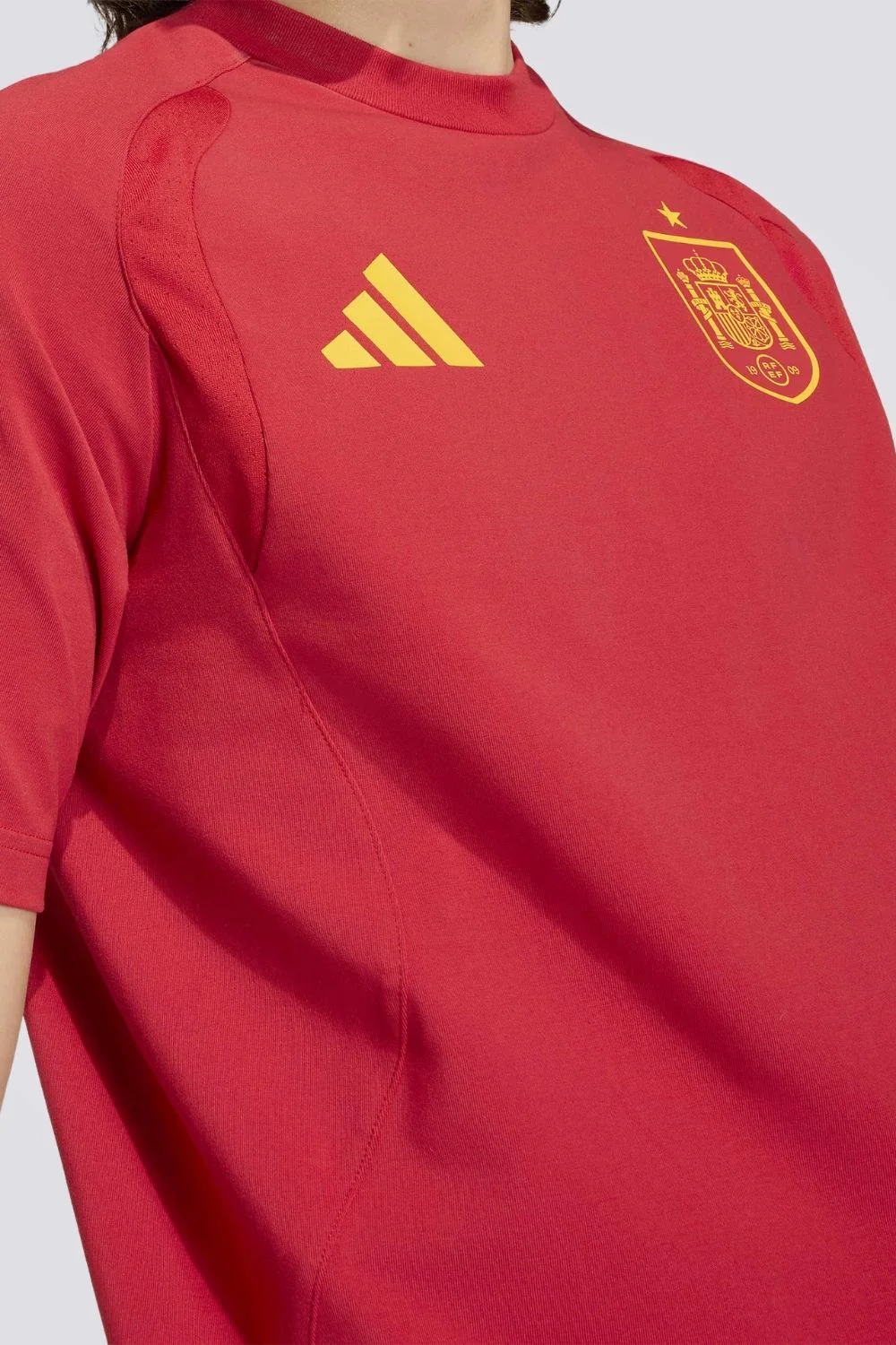 חולצת ספורט Spain Tiro Travel Tee לגברים | אדידס - Image 3