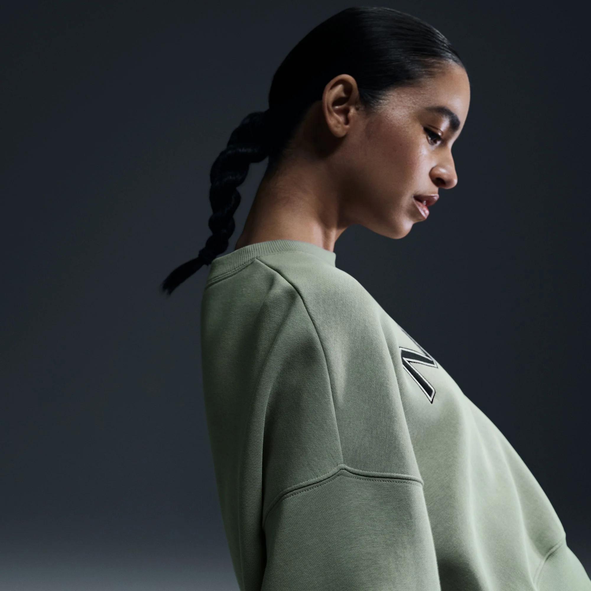 סווטשירט לנשים Sportswear Phoenix Fleece בצבע ירוק NIKE - Image 6