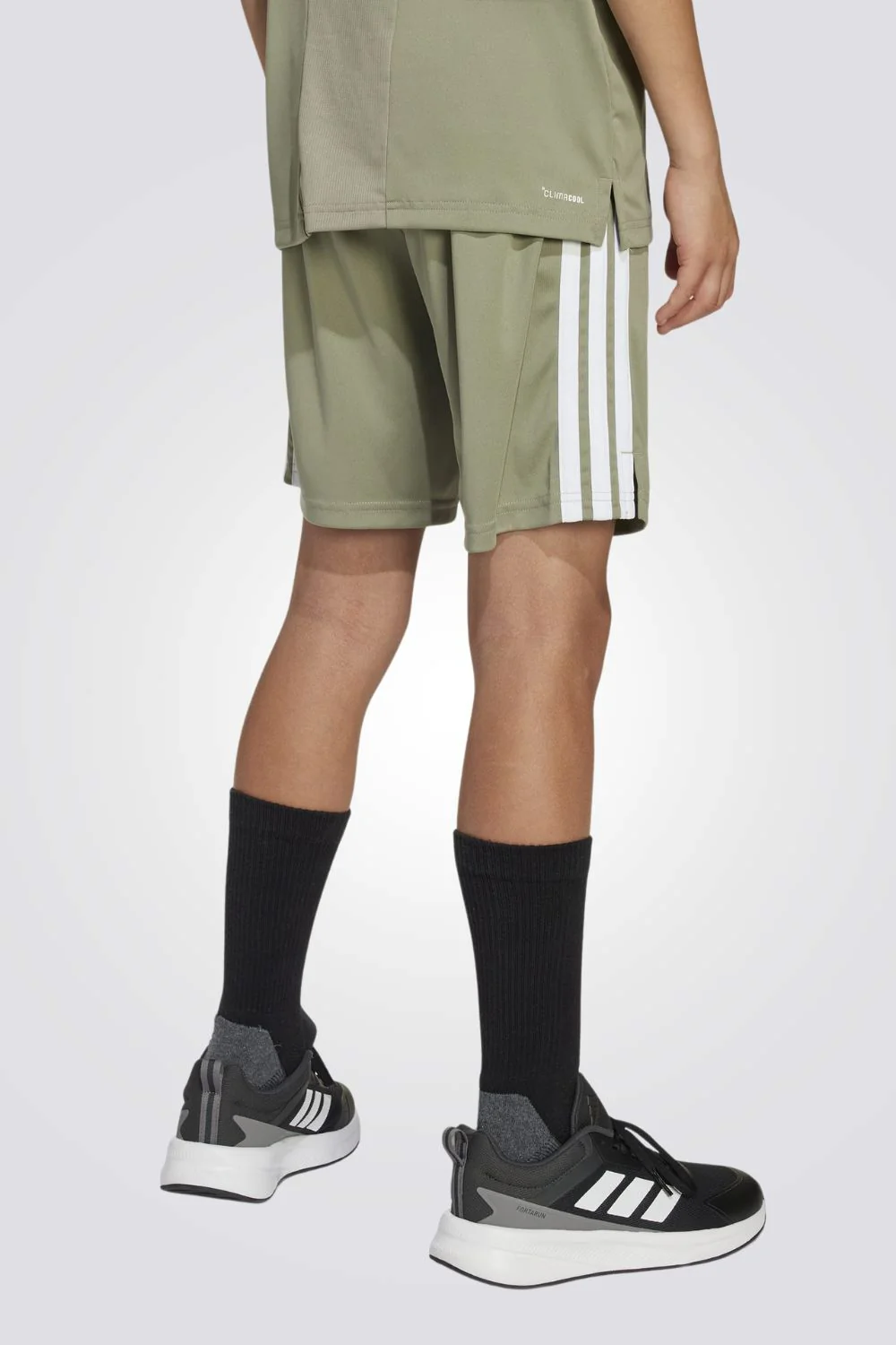 מכנסי ספורט קצרים Train Essentials 3-Stripes Short לילדים ונוער - Image 3