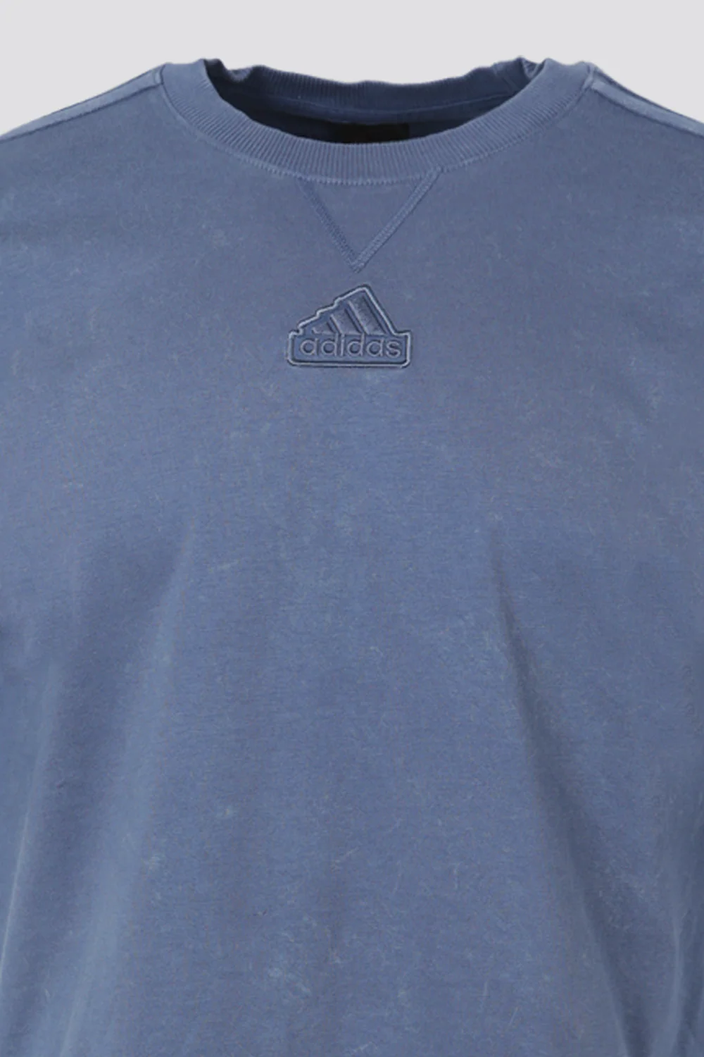 טישירט לגברים ALL SZN 3-STRIPES GARMENT WASH בצבע כחול - Image 2