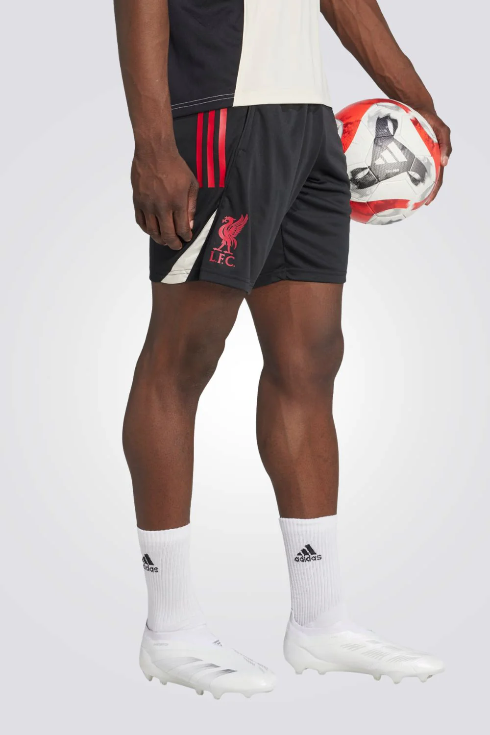 מכנסי ספורט קצרים Liverpool FC Tiro לגברים - Image 2