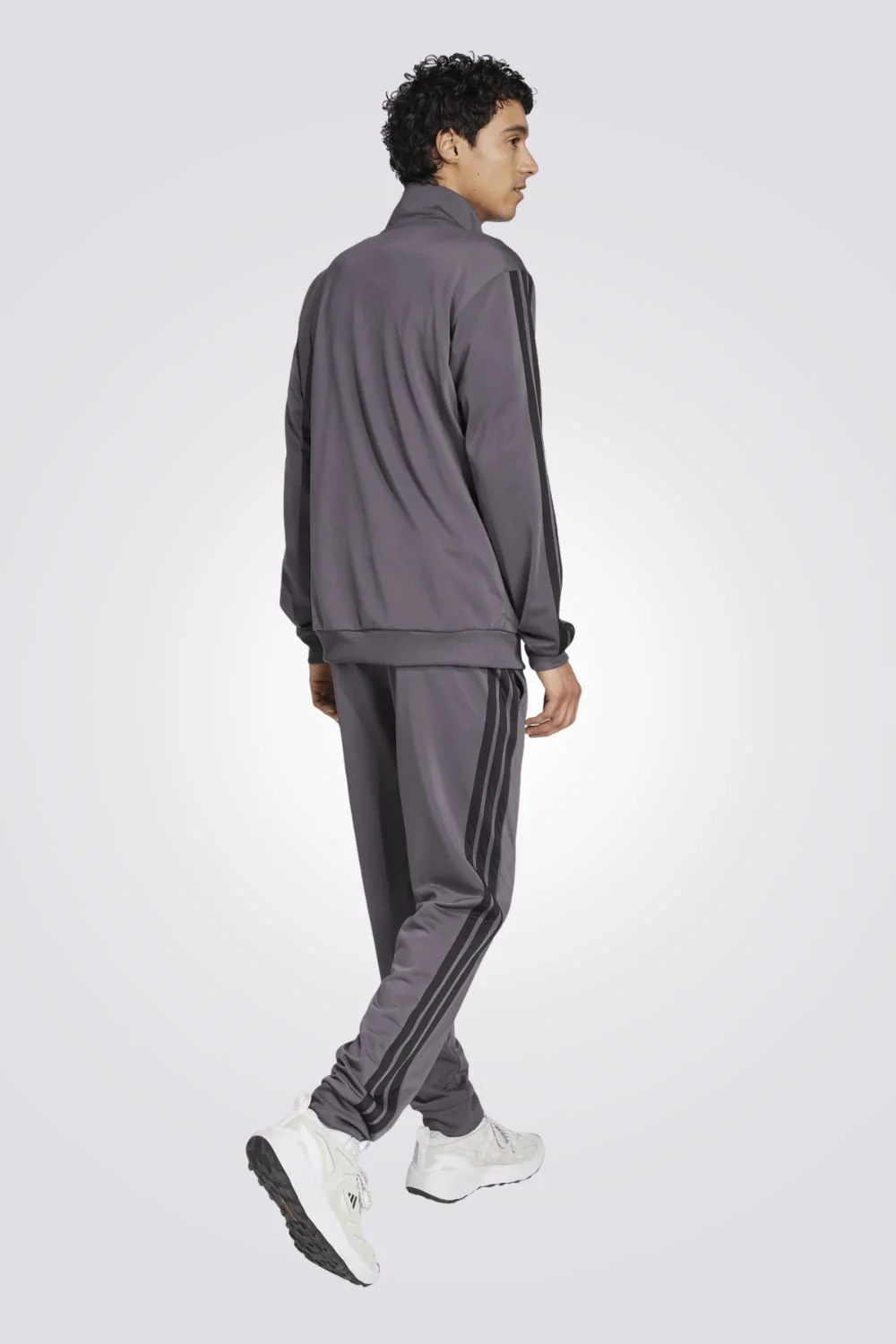חליפת ספורט שני חלקים  Sportswear Basic 3 Stripes Tricot לגברים - Image 2