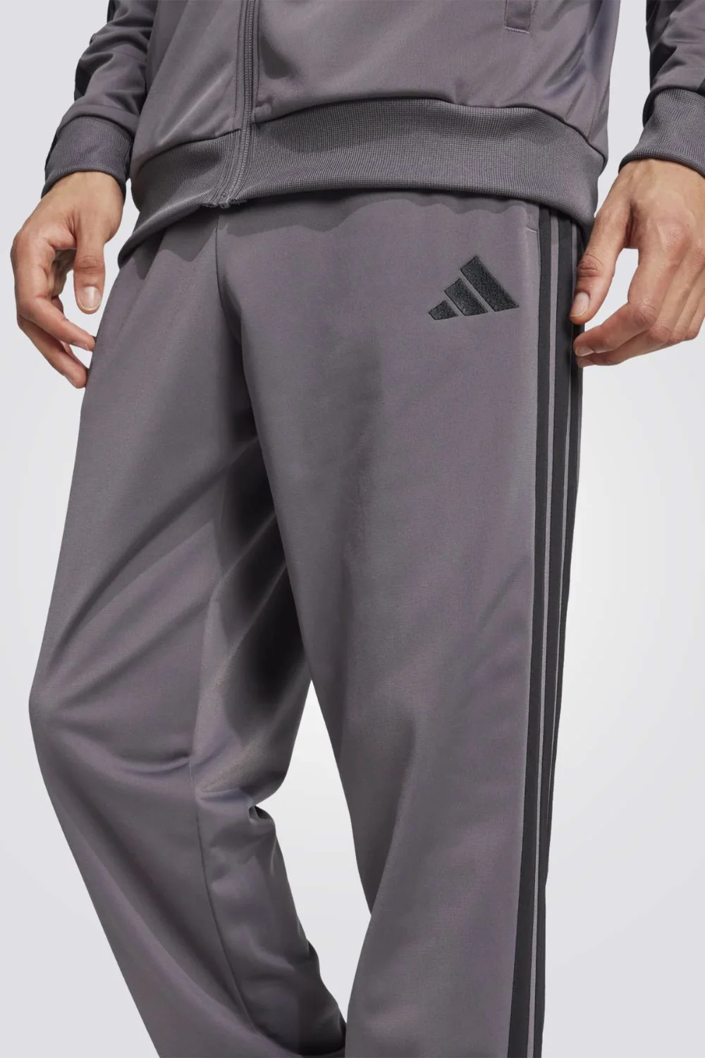 חליפת ספורט שני חלקים  Sportswear Basic 3 Stripes Tricot לגברים - Image 4