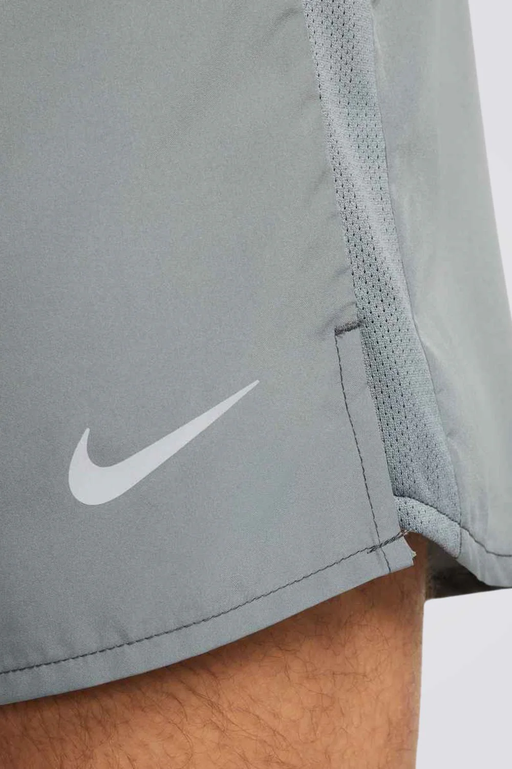 מכנסי ספורט Nike Challenger Shorts לגברים | נייקי - Image 6