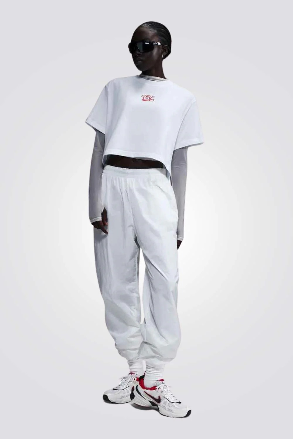 טישירט Nike Sportswear לנשים | נייקי