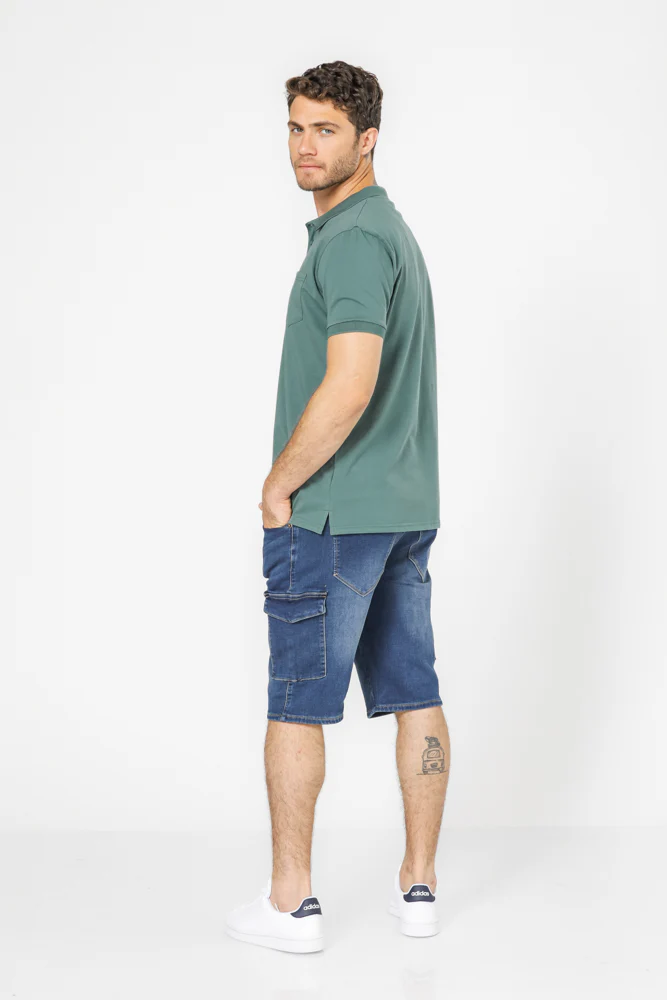 חולצה פולו עם כיס בצבע ירוק זית - Image 4