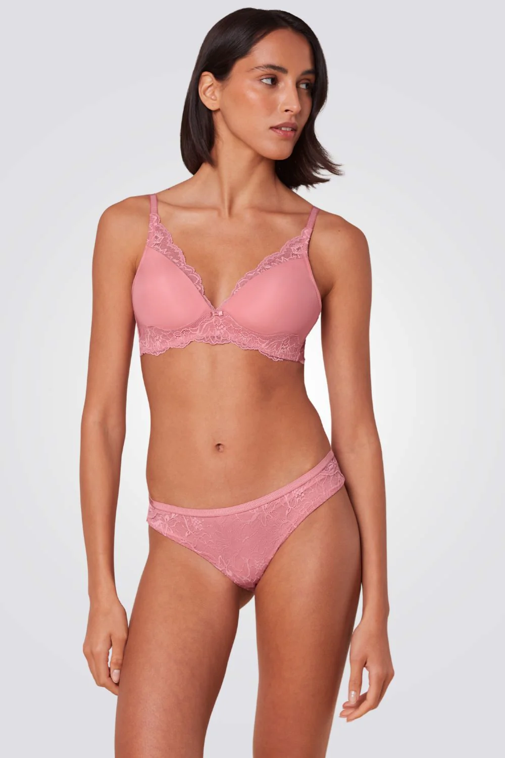 תחתוני תחרה Amourette Charm T Brazilian בצבע ורוד - Image 2