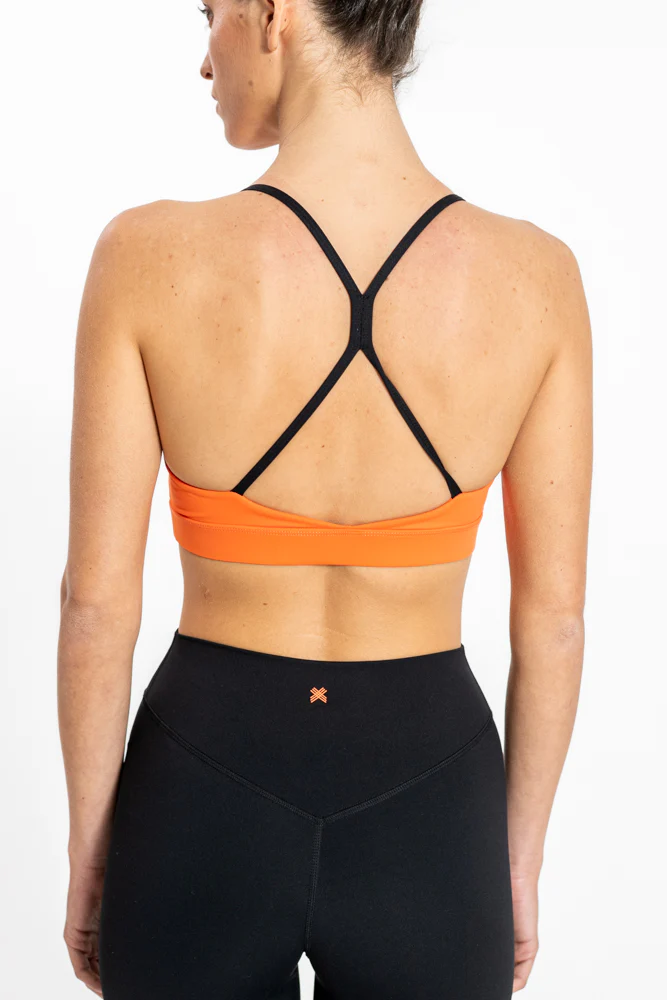 טופ אימון לנשים X Back Top  בצבע כתום - Image 4