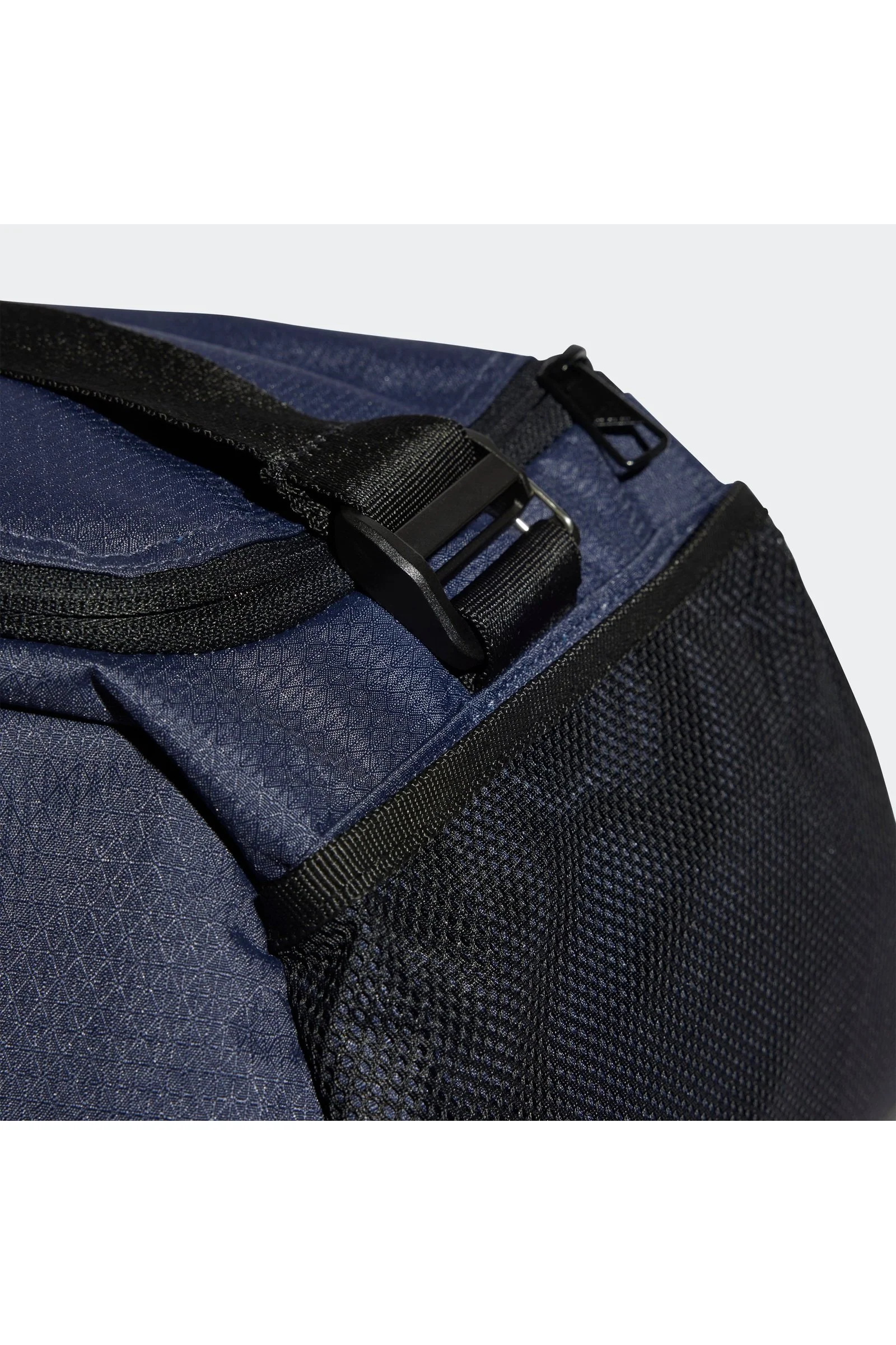 תיק אימון ESSENTIALS 3-STRIPES 30L בצבע נייבי ושחור - Image 4