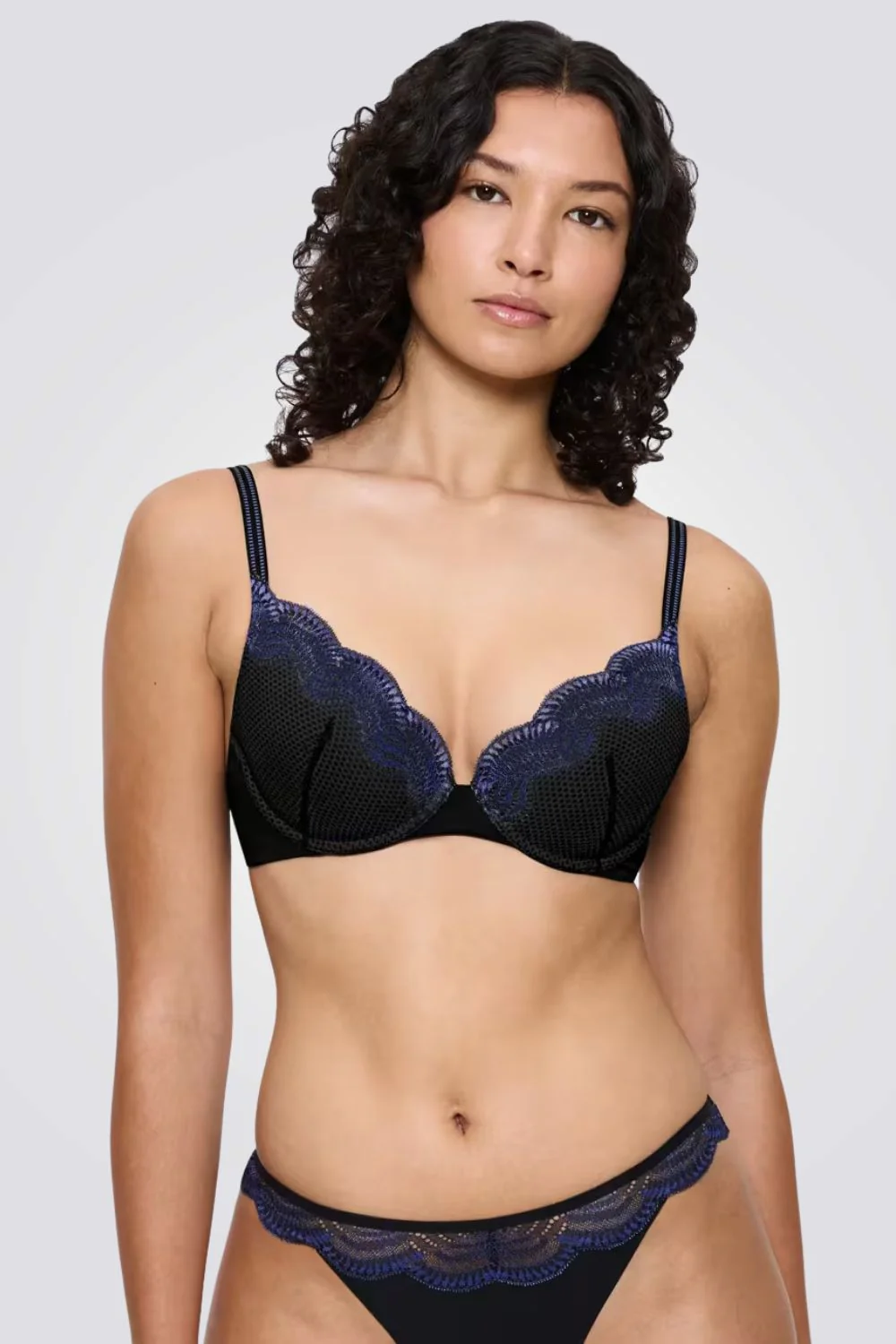 Triumph Comfort Glam WHU