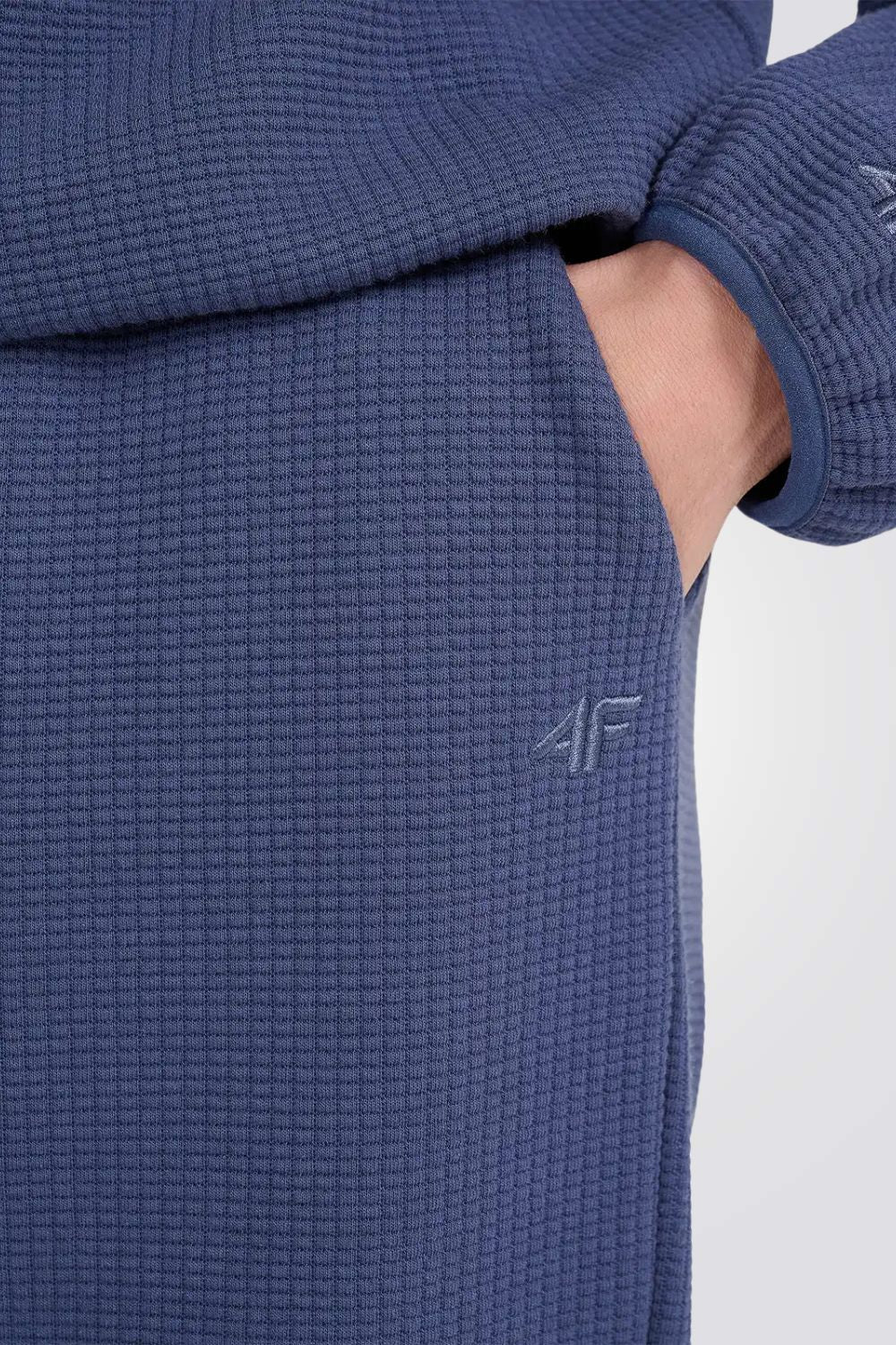 מכנסיים ארוכים Waffle-Knit Sweatpants לנשים | 4F - Image 3