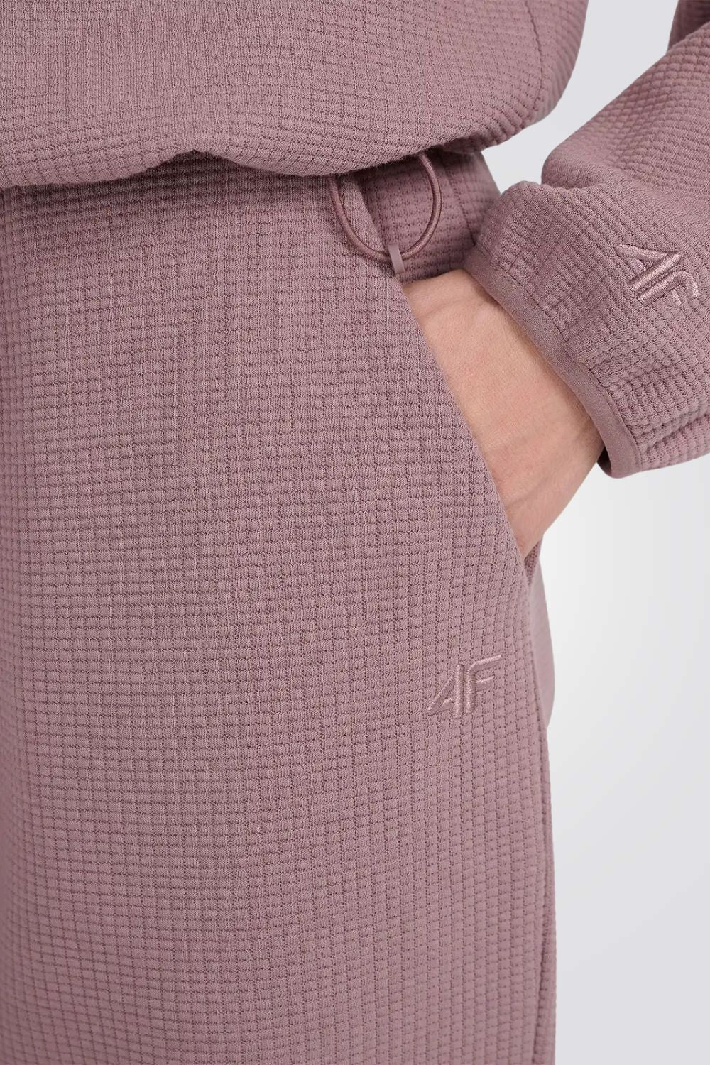 מכנסיים ארוכים Waffle-Knit Sweatpants לנשים | 4F - Image 3