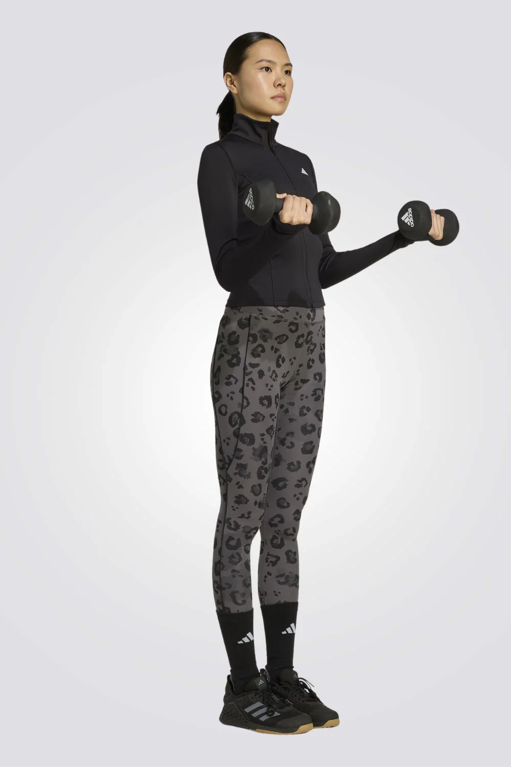 ג'קט ספורט צמוד  Essentials zip-through jacket לנשים - Image 5