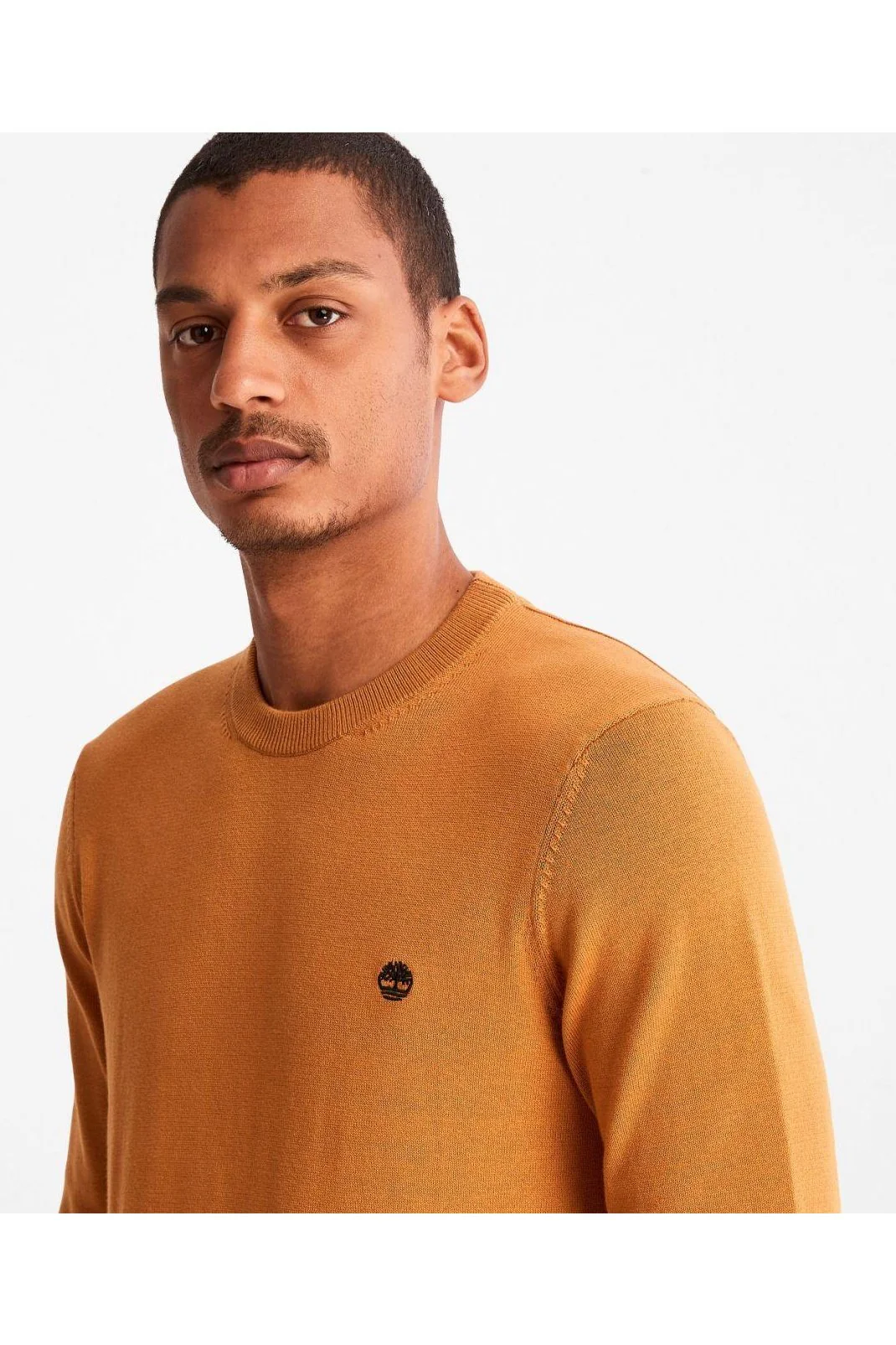 סריג CREW NECK בצבע קאמל - Image 5