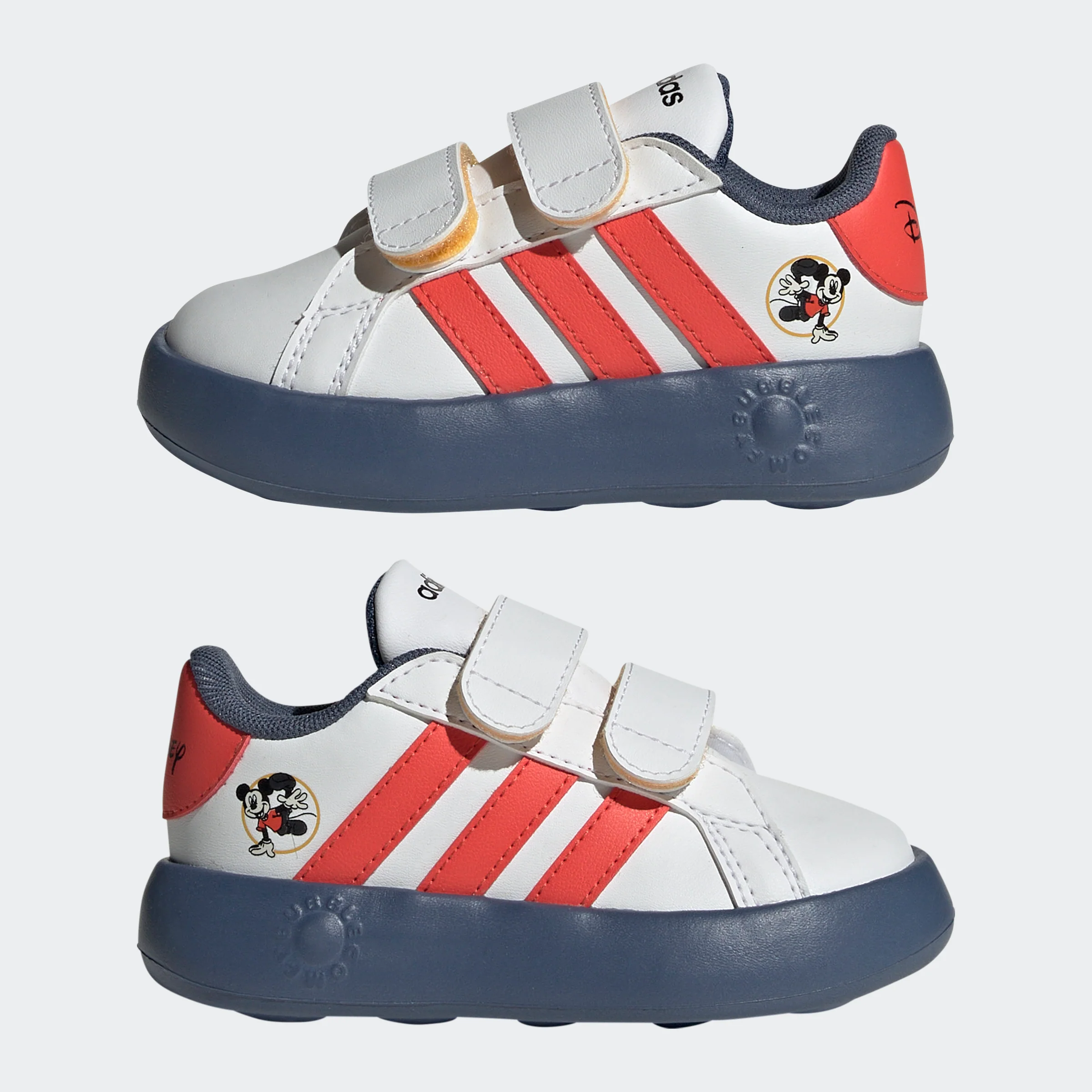 סניקרס לתינוקות adidas x Disney Mickey and Friends Grand Court 2.0 בצבע לבן כחול ואדום - Image 9