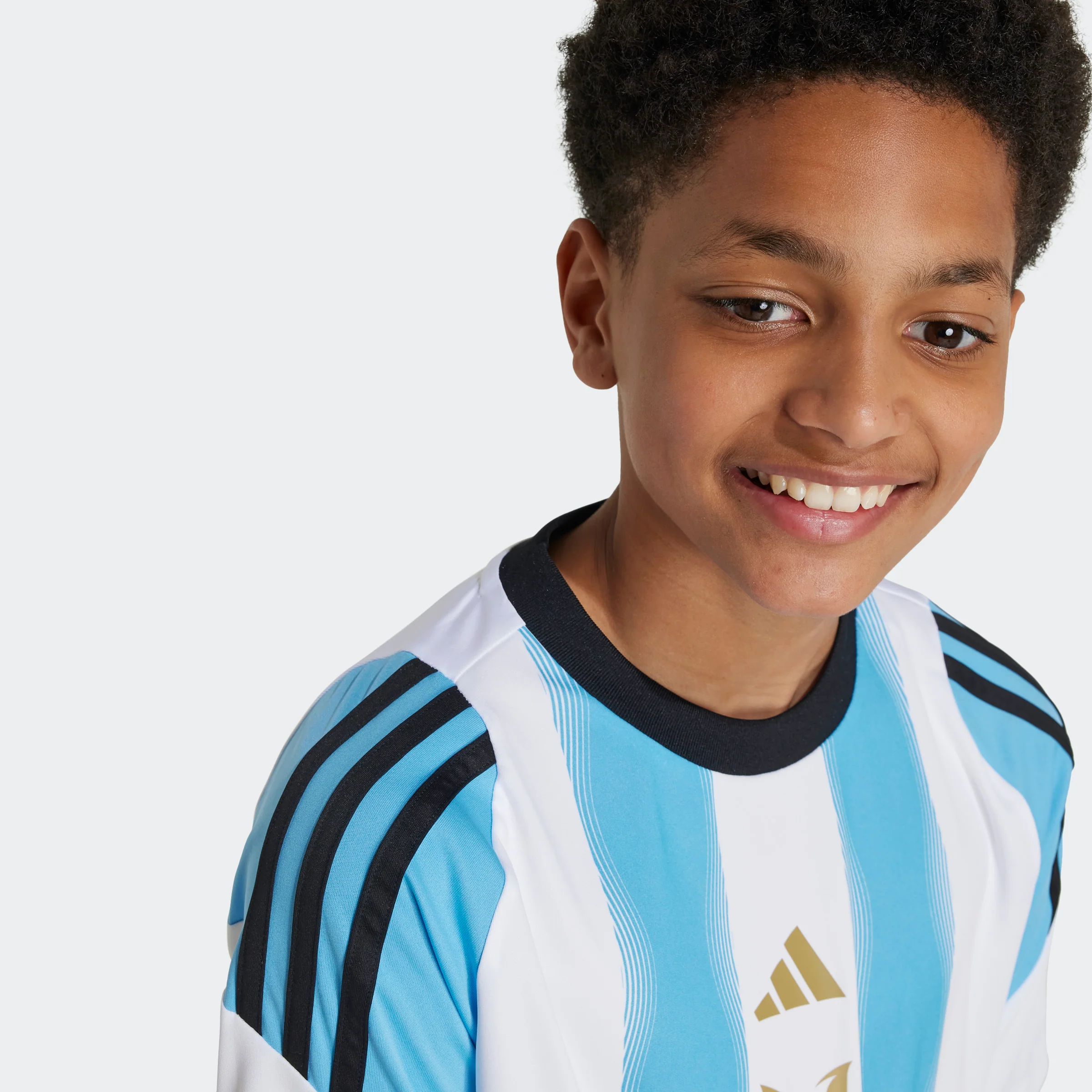 טישירט לילדים MESSI TRAINING JERSEY בצבע לבן ותכלת - Image 4
